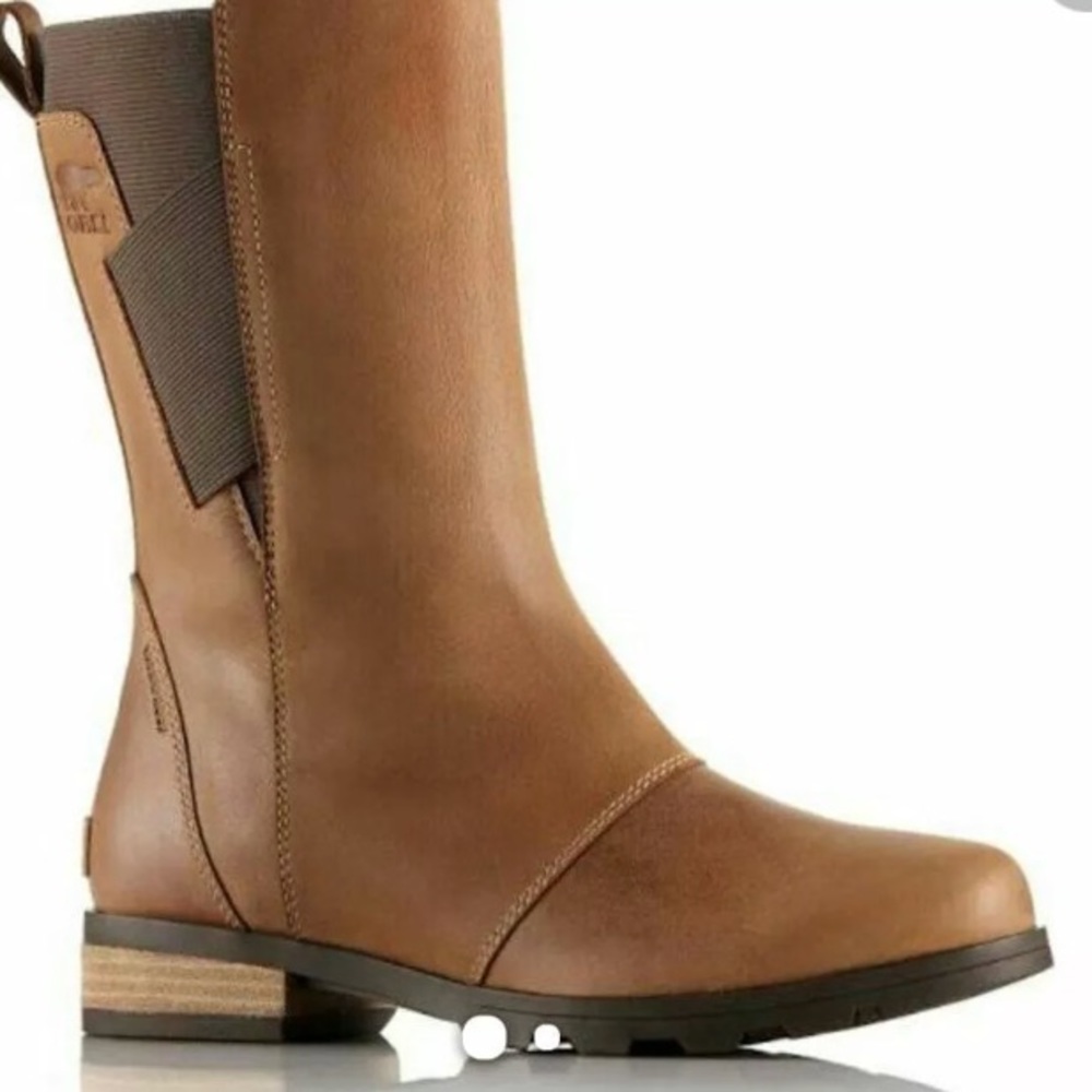 Sorel emelie mid boot